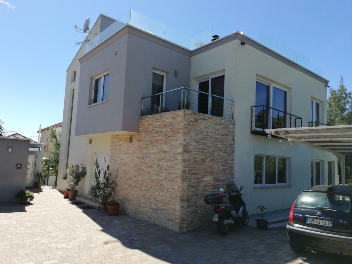 Apartments Rotiroti Задар Екстер'єр фото