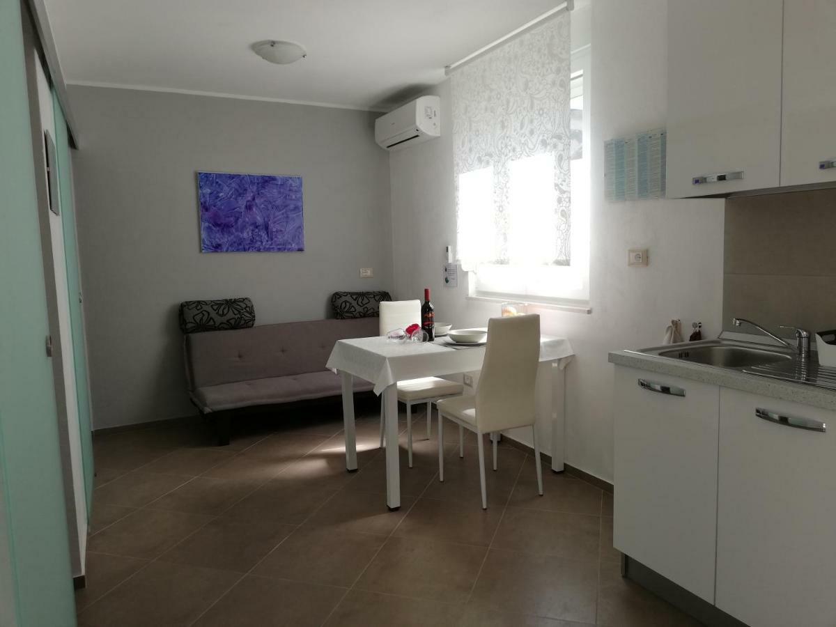 Apartments Rotiroti Задар Екстер'єр фото